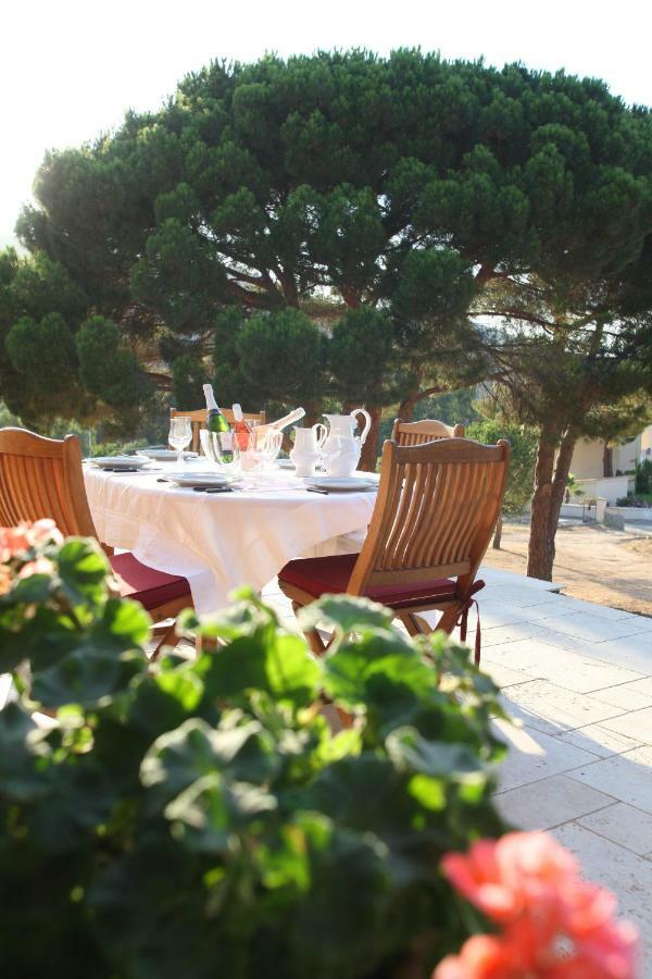 La Ghisonaise Maison D'Hotes 칼비 외부 사진